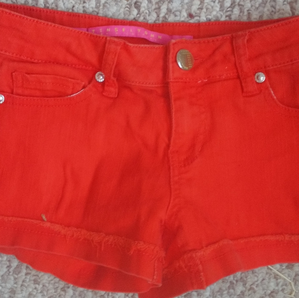 Women's red jeans shorts size 0 Tinseltown